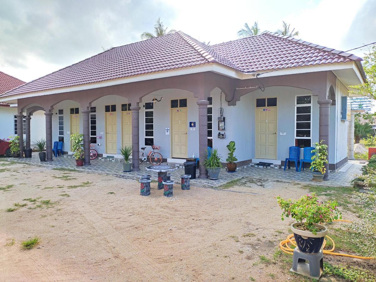 Desa Besut Inn Kampung Kuala Besut Exterior foto